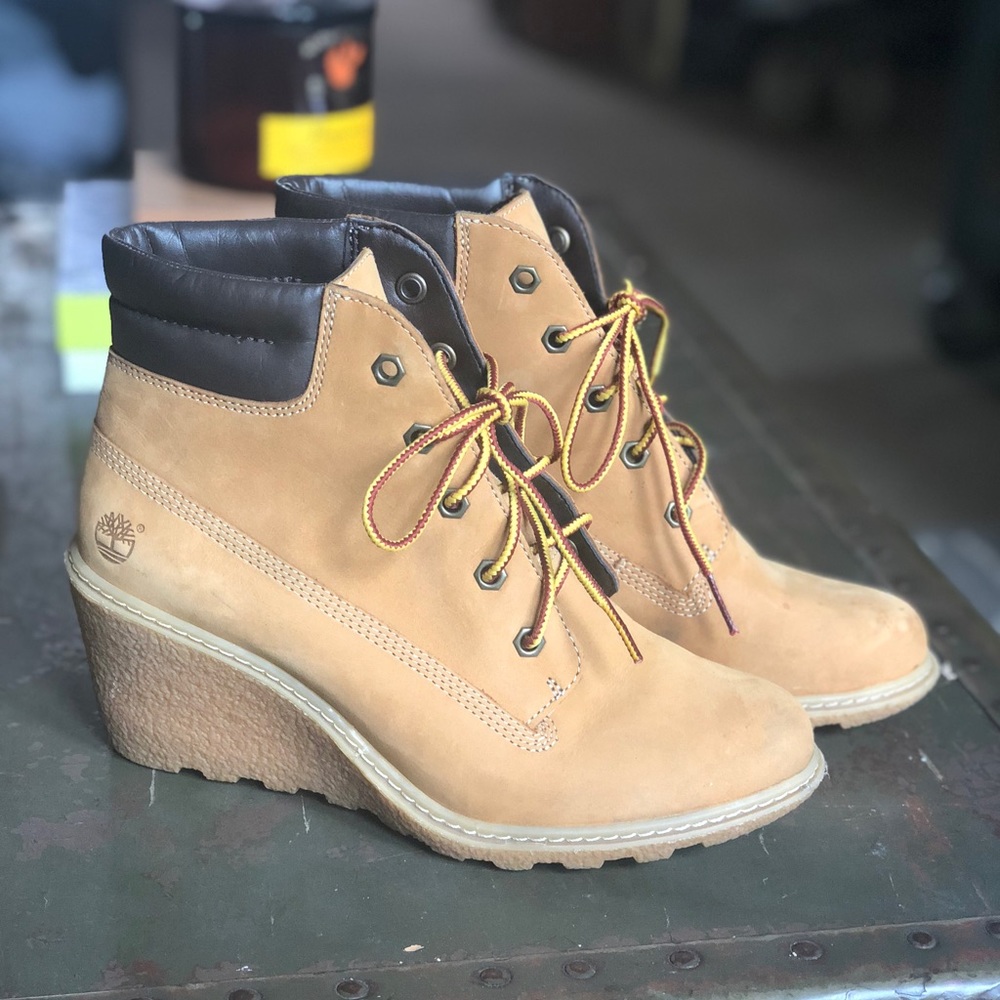 Amston 6-inch boots by Timberland